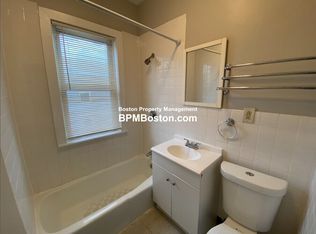 140 Callender St APT 2, Dorchester, MA 02124