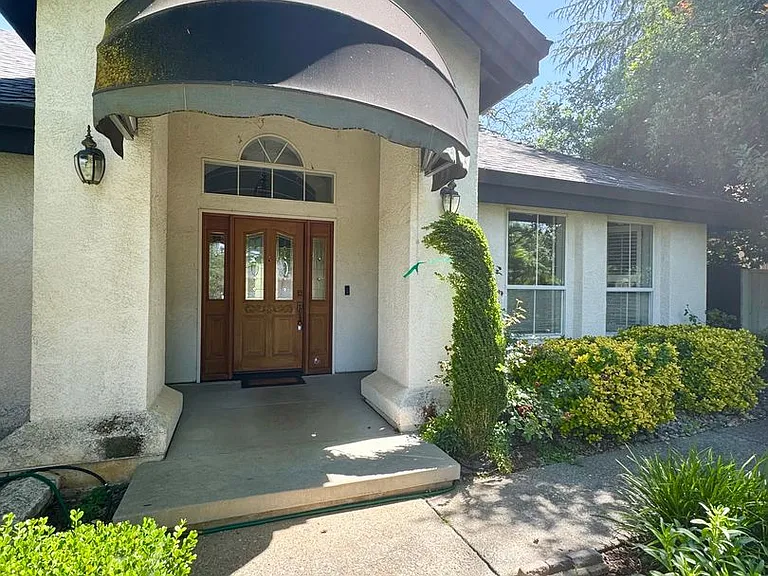 1855 Gold Hills Dr — Photo 3