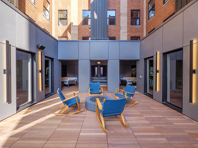The Thompson at Fulton Market — Photo 14
