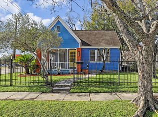 1103 Alexander St, Houston, TX 77008