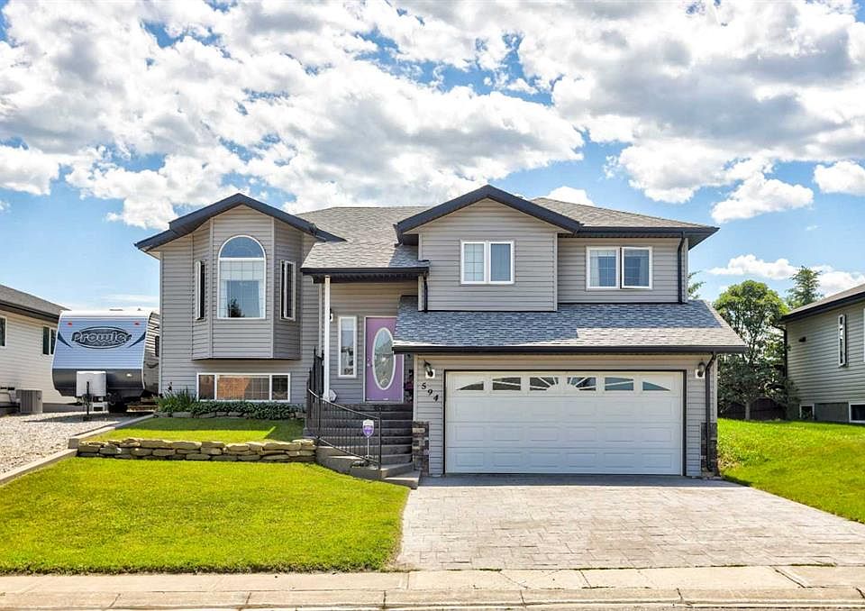 1st image of 594 N Tumbleweed Ave
