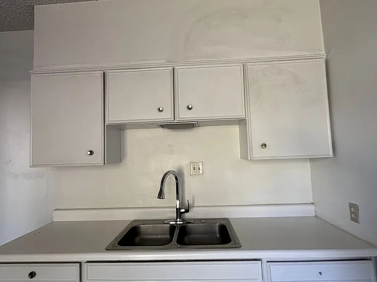 217 B Street 217 St #1/2 — Photo 3