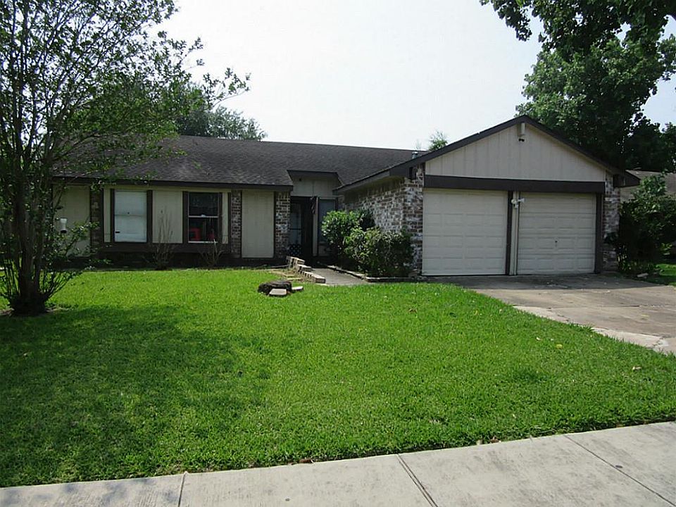 1st image of 1823 Grand Park Dr