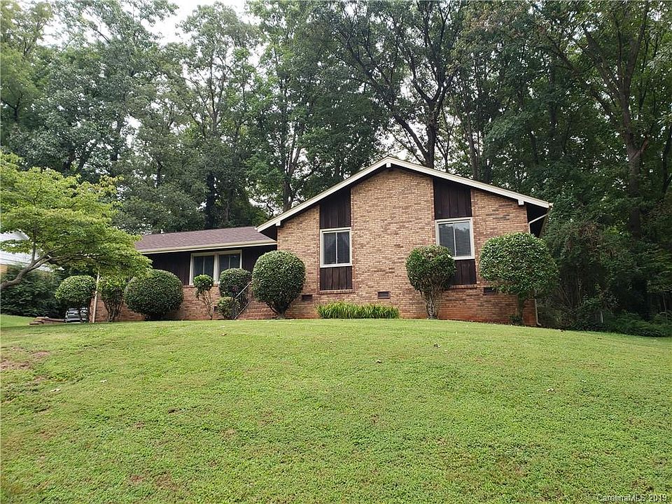 1st image of 1220 Cambridge Ave