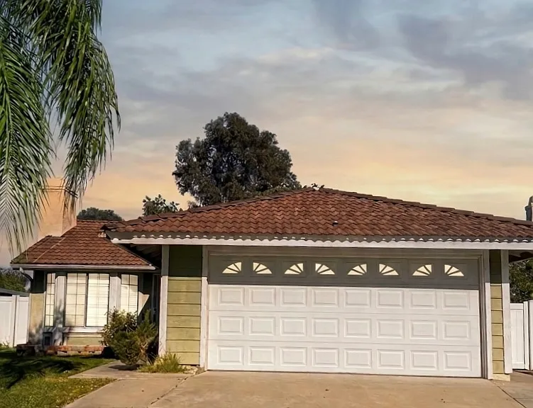 27076 Rainbow Creek Dr — Photo 1