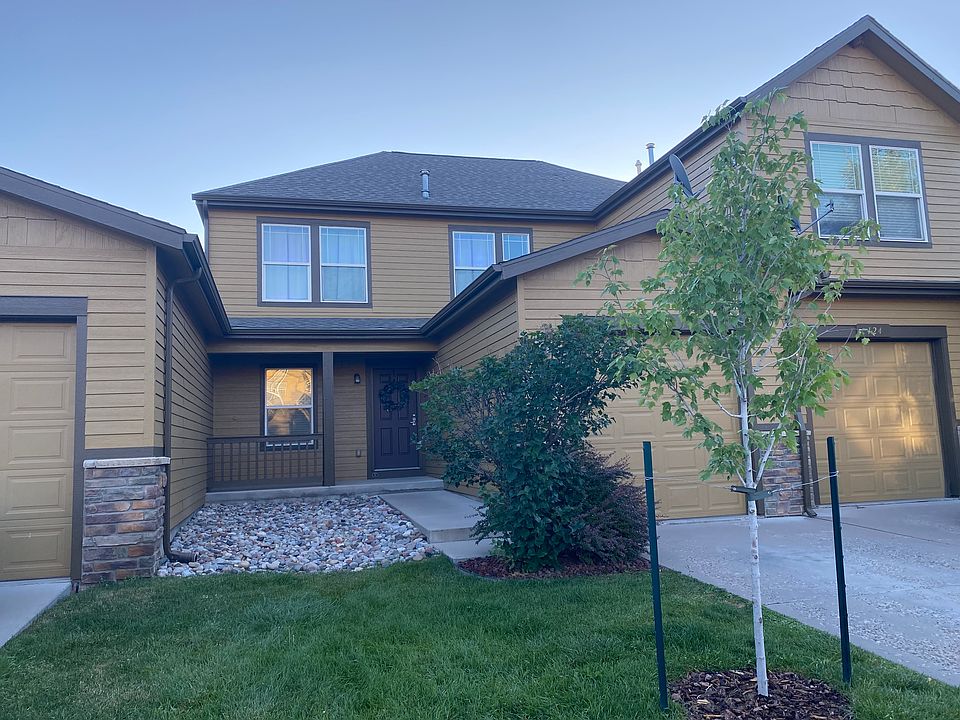 1st image of 114 E Cathedral Ct