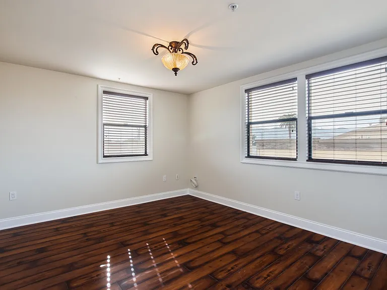 347 Milford St #101 — Photo 22