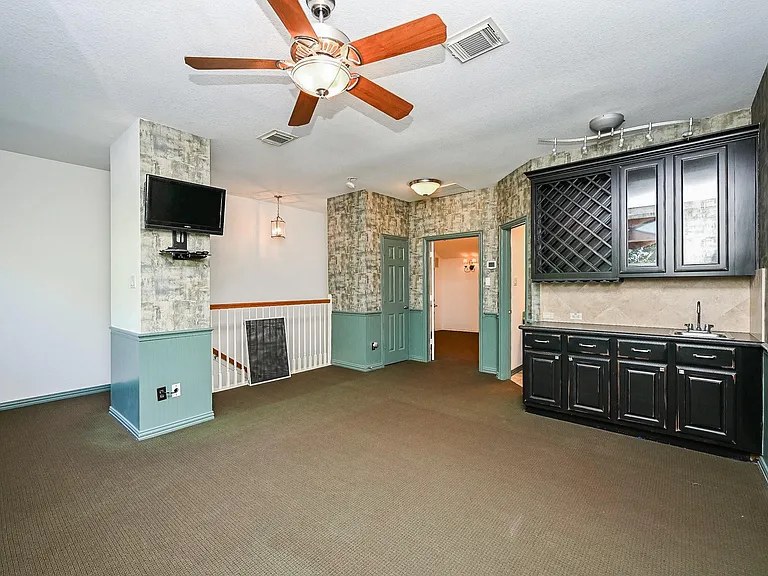 7431 Baldwin Xing — Photo 30