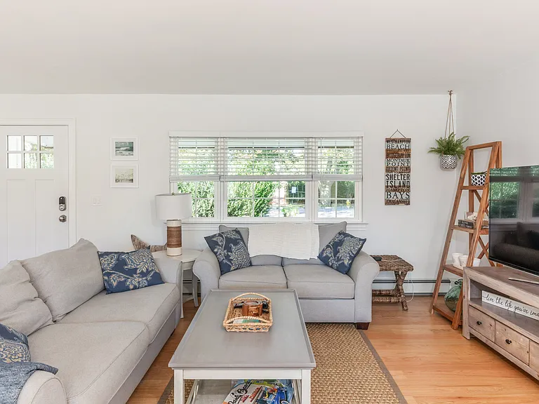 160 David Whites Ln — Photo 7