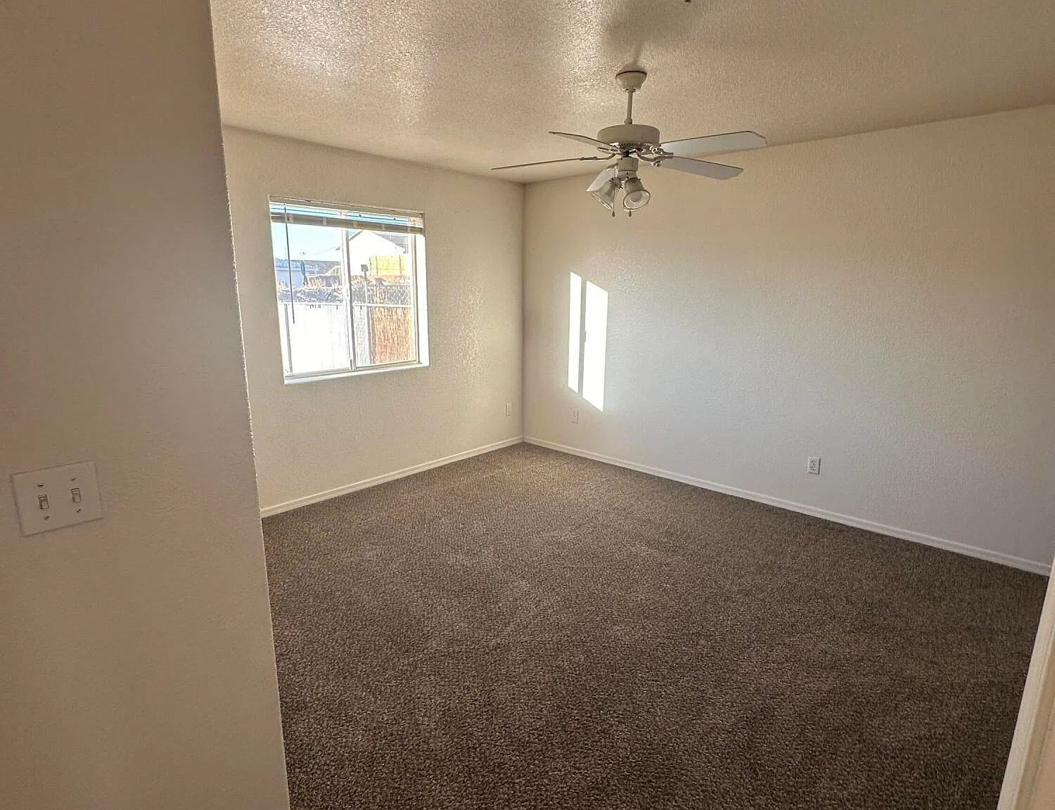 2 bed, 2.0 bath, 1009 sqft, $1,400 — Photo 4