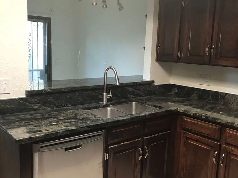 2530 E Forgeus Pl — Photo 15