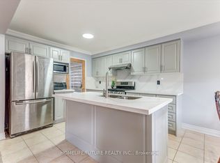 69 Heatherdale Dr, Brampton, ON L7A 2H4