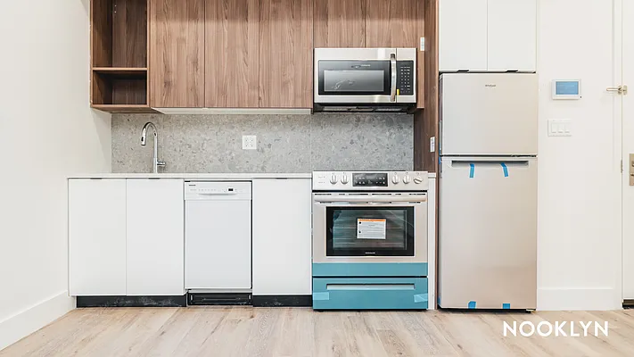 Rented by Nooklyn NYC LLC | media 6