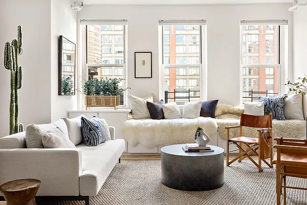 Sold by Compass | media 4