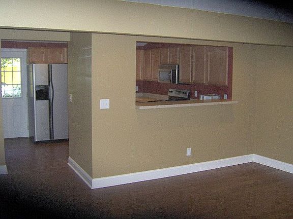 5th image of 1702 N Gordon St