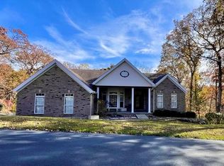 18748 Wild Horse Farm Ct, Glencoe, MO