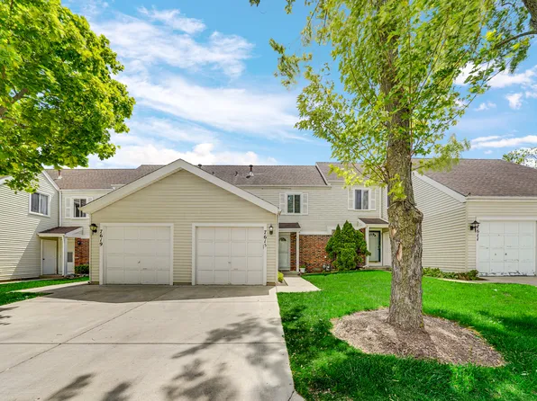 7615 Crescent Way, Hanover Park, IL 60133