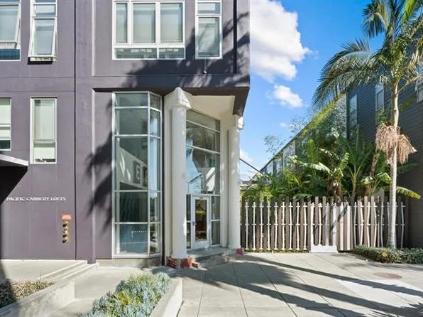 1239 Pine St, Oakland, CA 94607