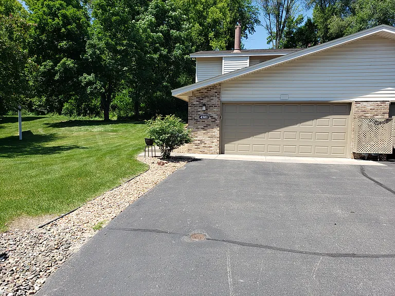 4501 Aspenwood Trl — Photo 1