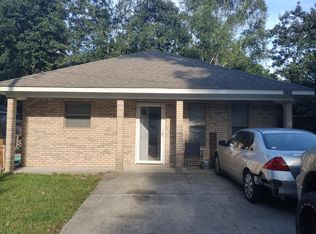 2620 N 11th St, Ocean Springs, MS 39564