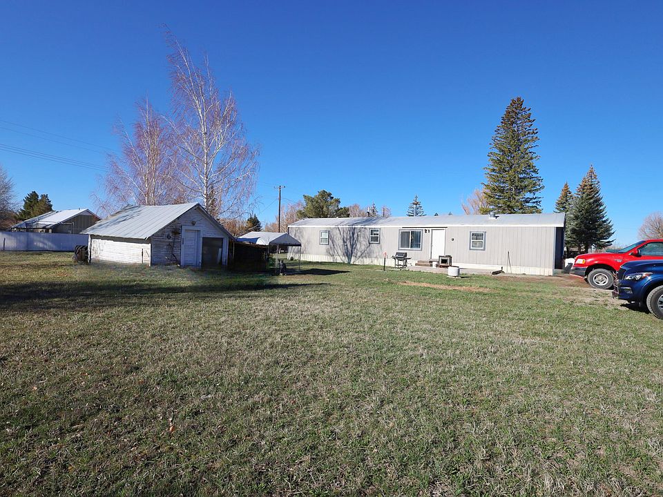 1st image of 214 Sage Ave W