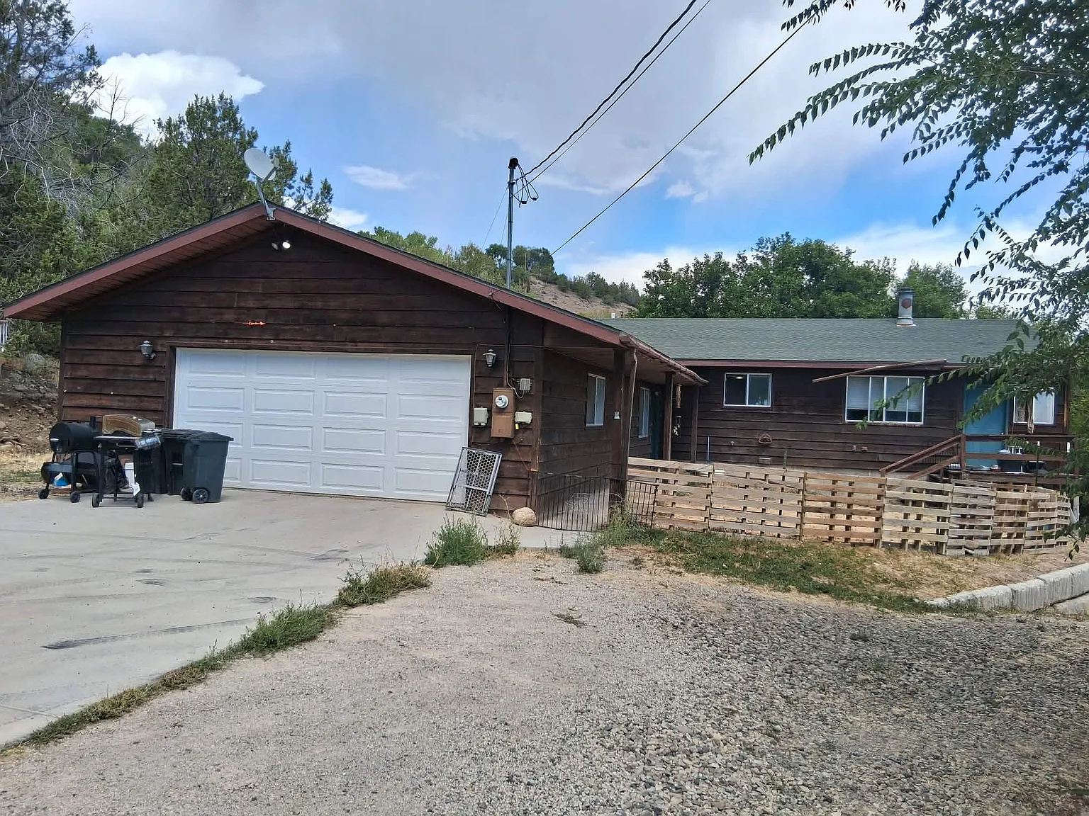 3 bed, 3000 sqft, $1,400 — Photo 2