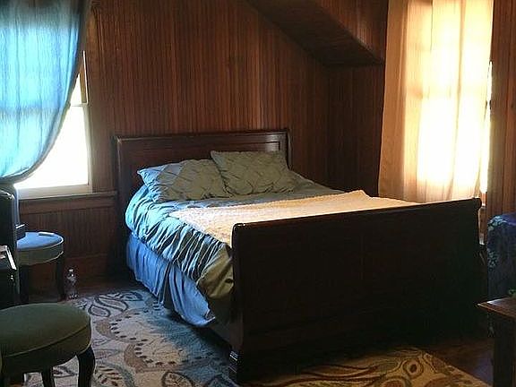 5th image of 3055 El Camino Real