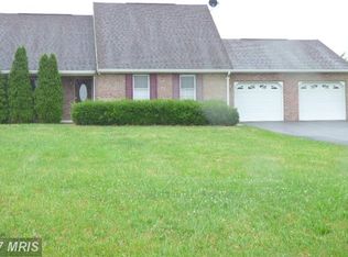 13925 Broadfording Church Rd, Hagerstown, MD 21740