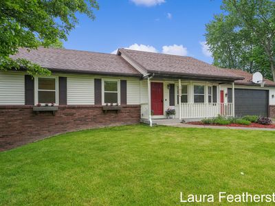 1411 Dewberry Ct NE, Grand Rapids, MI, 49505