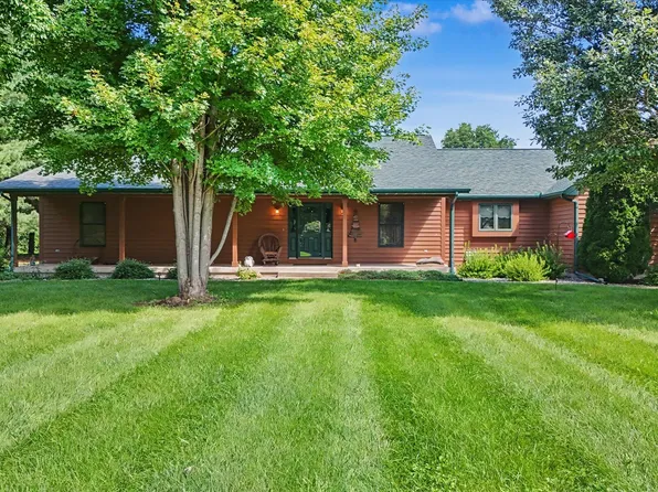 372 County Road 2700 N, Mahomet, IL 61853