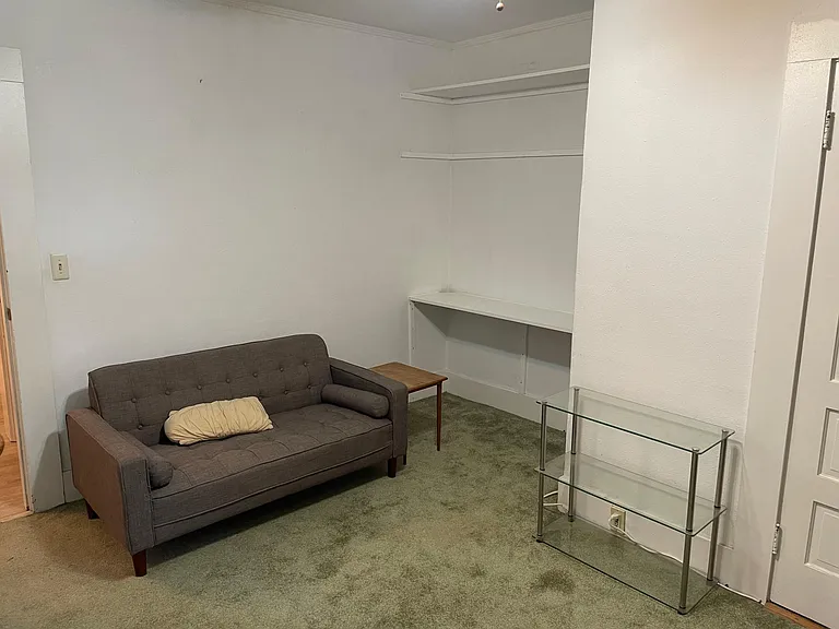 134 N 2nd St #2 — Photo 4