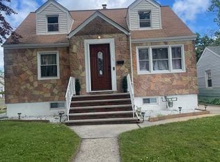 501 2nd Ave, Roselle, NJ 07203