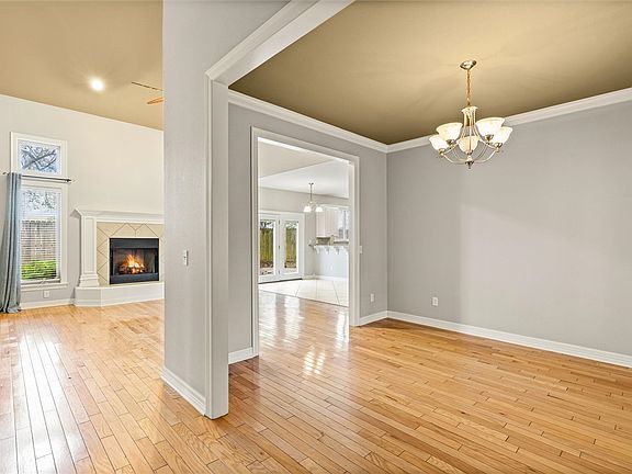 5th image of 2288 N Hidden Creek Dr