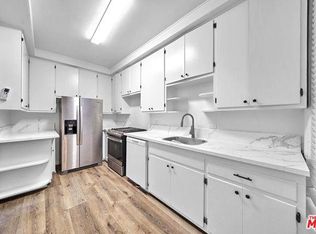 154 N Edgemont St #154, Los Angeles, CA 90004