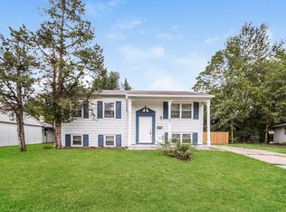3927 Malibu Dr, Indianapolis, IN