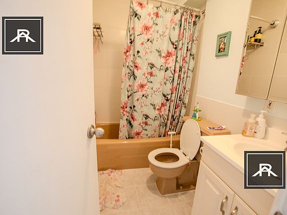 5th image of 55 Sewall Ave APT 5C