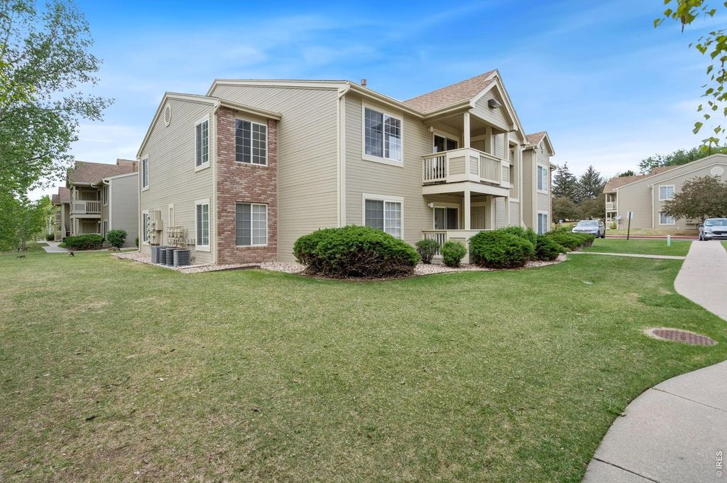 1225 W Prospect Rd W #V83