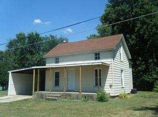 210 S Lincoln St, Garnett, KS 66032