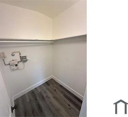 320 NE 13th Ave #4 — Photo 5