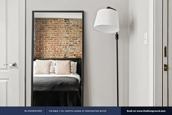 Rented by The Blueground | media 117