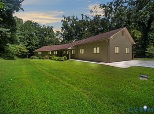 1571 Mount Vernon St, Petersburg, VA 23805