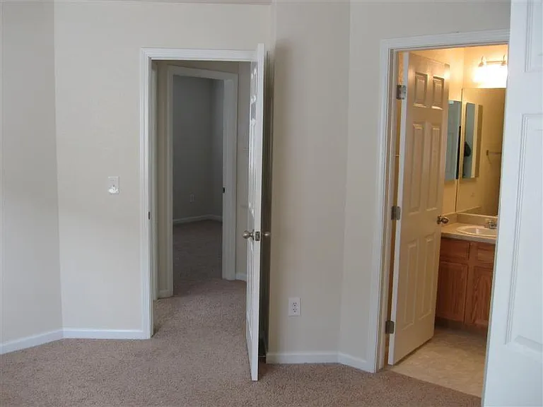 208 Country West Rd #A — Photo 5