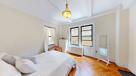 Rented by Bond New York