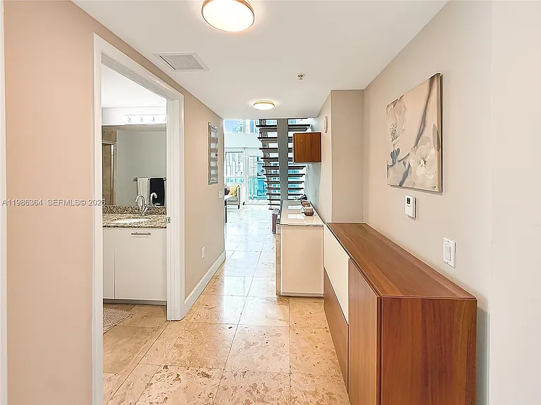 41 SE 5th St #602 — Photo 21
