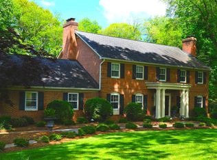 11316 Lapham Dr, Oakton, VA 22124