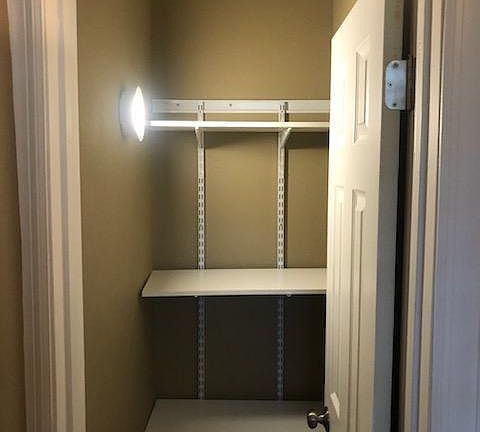 4th image of 2317 N Booth St #3