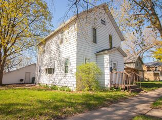 408 W Cook St, Portage, WI 53901