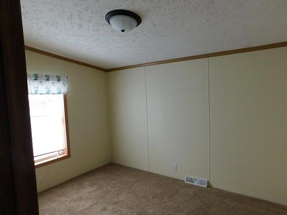 3rd image of 119 Mowerson Dr