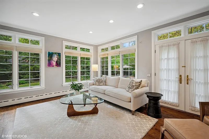 Thumbnail 13
