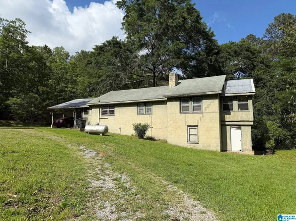 60 Wild Berry Dr, Westover, AL 35147